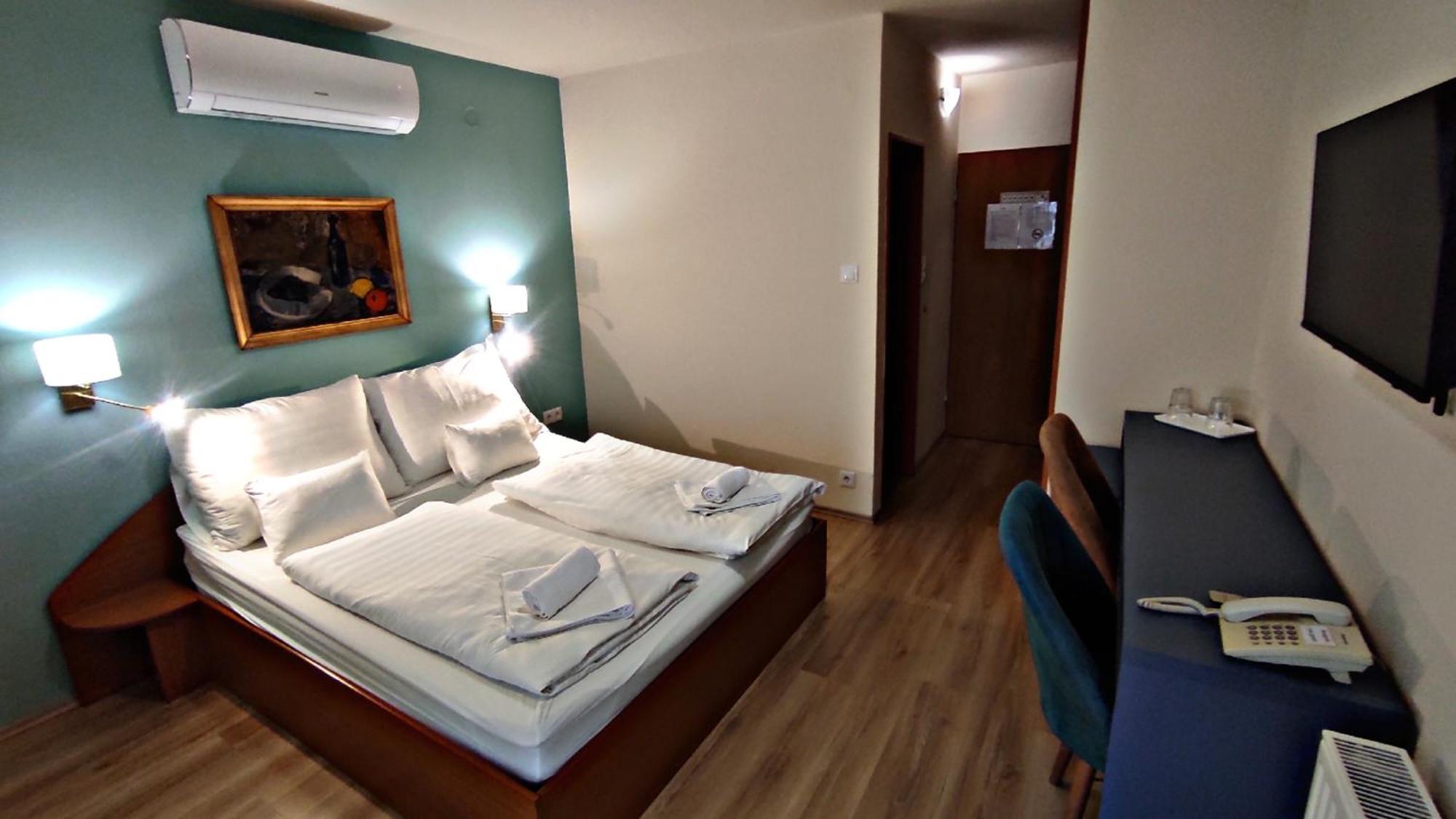 Atrium Hotel Харканы Экстерьер фото